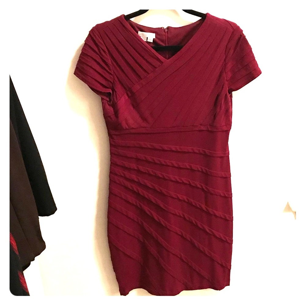 Beautiful Maroon London Times Dress